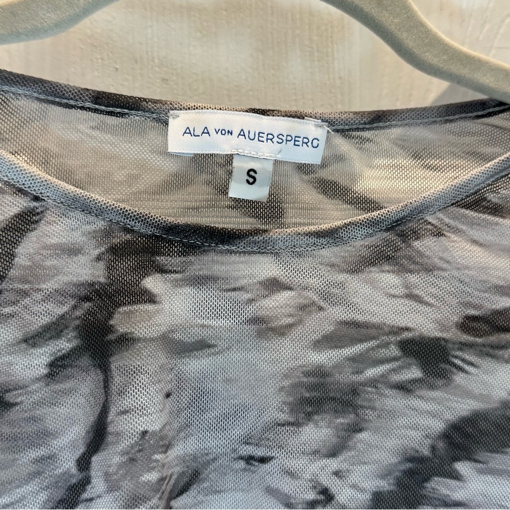 Ala Von Auersperg Assam Print Sheer Mesh Long Sleeve Top Women’s Size Small - Picture 3 of 10